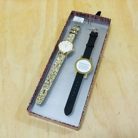 New I.N.C. Women's Watch / Interchangeable strap - Picture 1 of 7